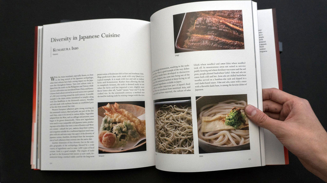 The Japanese Culinary Academy INTRODUCTION TO JAPANESE CUISINE: Nature, History and Culture (English) - Kamimoto EU